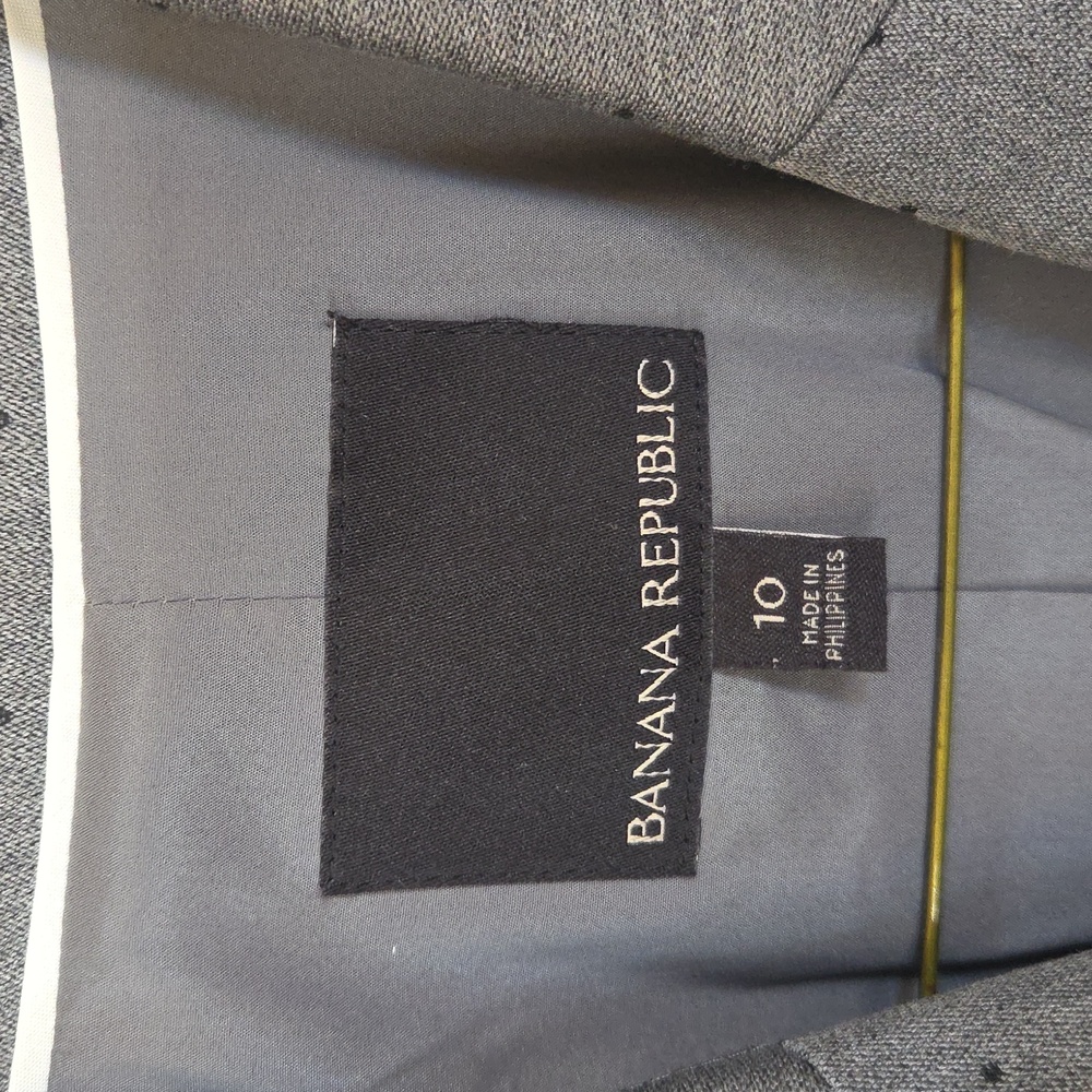 Banana Republic, Gray Blazer with Black Dots, Size 10 - Picture 2 of 6